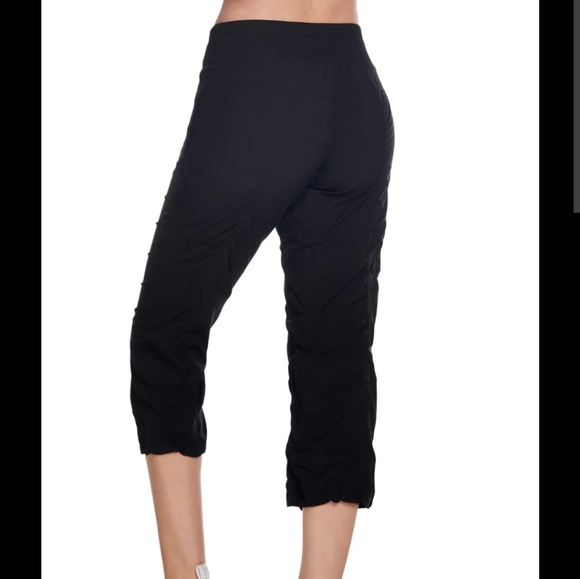 Lightweight athletic capri joggers XS - Picture 2 of 8